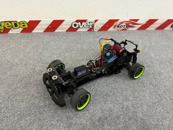 RC drift auto Sakura D5 - 5