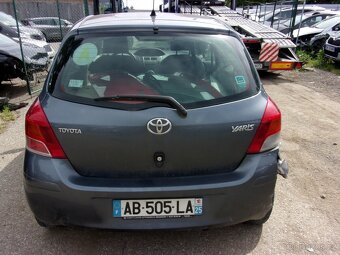 Toyota Yaris 1,3 VVTI - 5