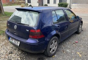 Golf IV - 5