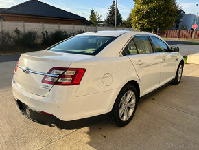 Ford Taurus 3.5 V6, verze SEL, 2015, flexfuel - 5