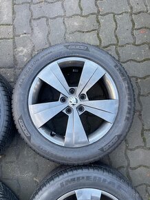 ORIGINÁL Alu Škoda TRITON R17, 5x112 - TOP STAV - 5