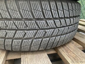 Plechové disky 16” 5x112 a zimní pneu 205/55/R16 - 5