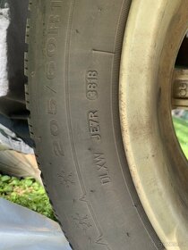 Zimní pneumatiky Dunlop 205/60/16 na 16" ALU - 5