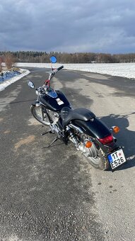 Honda Shadow 750 Spirit - 5