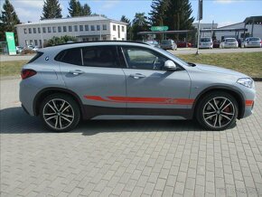 BMW X2 2,0i 131kw XDrive AT EDICE M MESH  2021 CZ - 5