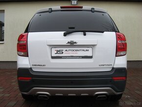 Chevrolet Captiva 2.4i 167PS LT-7 M/T 4x4 - 5