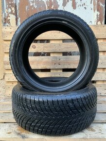 2ks 235/45/18 Nokian 2021/98V/zimní pneu 6.8m - 5