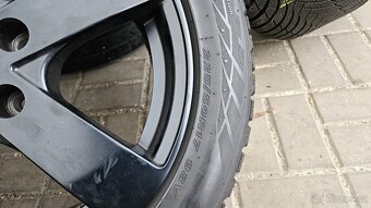 Zimní Sada Alu 5x114.3 225/50 R17 Dezent - 5