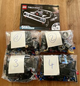LEGO 42111 Technic - Dom's Dodge Charger - 5