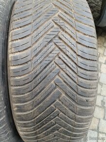 235/55/17 zimni pneu NOKIAN HANKOOK 235/55 R17 - 5