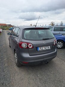 Volkswagen Golf Plus 1.6 FSi 85Kw Comfortline - 5