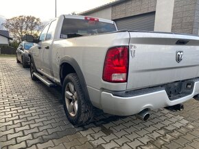 Dodge Ram 5.7 HEMI 4x4 2013 LIFT model - 5