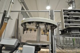 CNC obráběcí centrum WEEKE Venture 4 M - 5