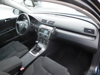 Volkswagen Passat Variant 2.0 TDi Comfort, 103 kW, Aut.Klima - 5