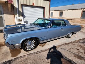 1964 Oldsmobile Starfire - 5