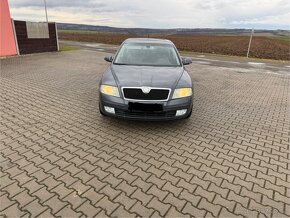 Octavia 2 2.0 tdi 103kw Elegsnce - 5