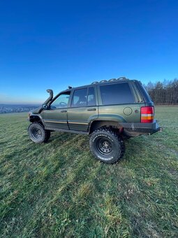 Jeep grand Cherokee 5.2 V8 - 5