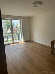 Nymburtk zcela nový byt 2+1+balkon stav perfektní - 5