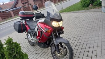 Prodám Honda varadero Xl 1000 rok 2000 - 5