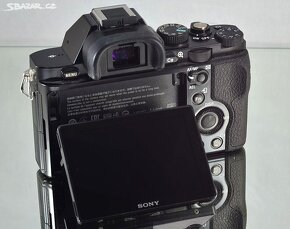 Sony Alpha 7 Full frame 24,3 Mpx 9600 Exp. - 5