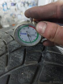 Zimní pneu 235/50r19 - 5