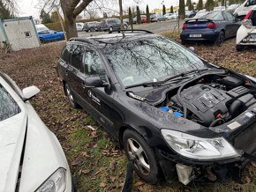 Škoda octavia 1.6 tdi díly - 5