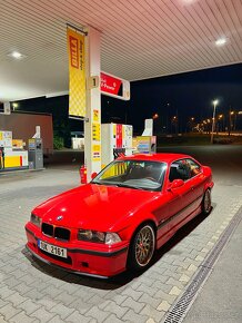 BMW E36 coupe 320i M52 Hellrot - 5