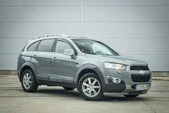 CHEVROLET CAPTIVA 2.2 D 4x4 LT 7-miestne 2011 - 5