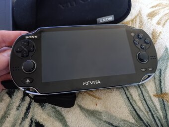 Sony PS PlayStation Vita CFW + Hra - 5