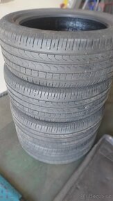 Prodám letní pneu Pirelli 235/50 R19 - 5