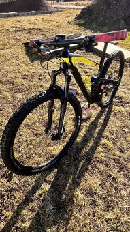 Celoodpružené MTB kolo Kross 3.0 Carbon-velikost M kola 29” - 5