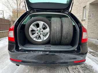 Škoda Octavia II FACELIFT, 2.0 TDI, jen 164.069 km, rok 2013 - 5