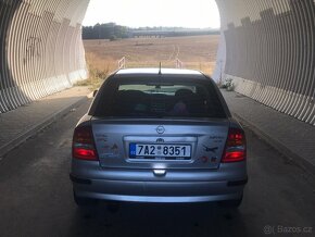 Opel Astra 1.6 16v - 5