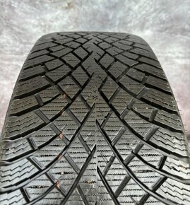 Zimní top sada Volvo V60 Cross Country 235/45R19 - 5