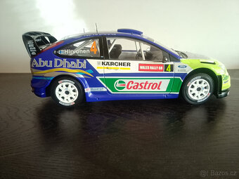 1:18 Ford Focus IXO - 5