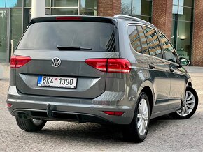 Volkswagen Touran 2.0 TDI Highline - 5