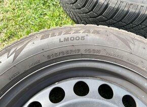 Zimní pneu 215/65 R17 - 5