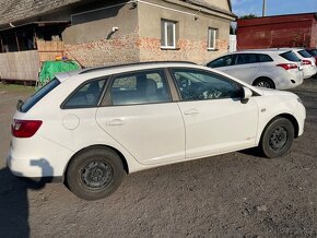 Seat Ibiza 1.2 51kw, r.2011, klima, 1. majitel - 5