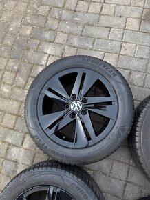 ORIGINÁL Alu Volkswagen Norfolk R16, 5x112 - TOP STAV, ZIMA - 5