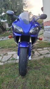 Yamaha YZF RN01 rok 1999 - 5