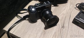 NIKON COOLPIX P5100 - 5