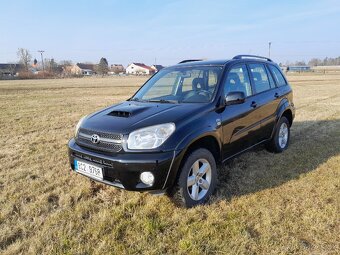 TOYOTA RAV4 D4D 4X4 - 5