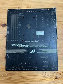 ASUS ROG STRIX B550-A GAMING Socket AM4 Funkční,Záruka - 5