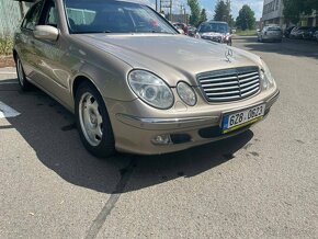 MERCEDES W211 270 CDI (2002) - 5