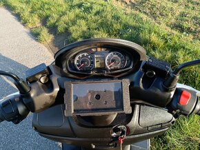 Suzuki Burgman 125 r.v. 2016 najeto 9680 km ABS - 5