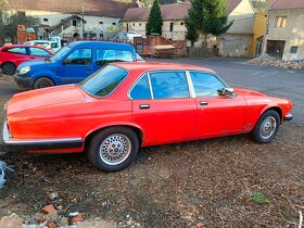 Jaguar XJ6 - 5