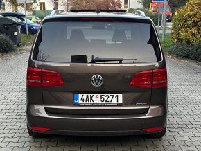 Volkswagen Touran 1.6 TDi Highline DSG Bi-Xenony Panorama - 5