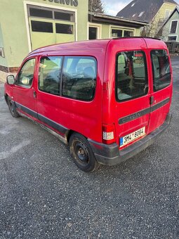 Citroen Berlingo 1.4 55kW spíše na náhradní díly - 5