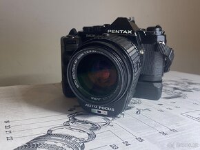 Pentax ME-F &Pentax AF Zoom 35-70mm f2,8 - 5