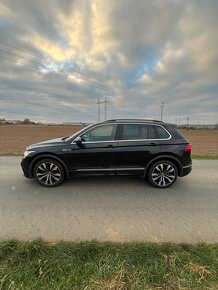 VW Tiguan R-line 4x4 - 5